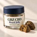 Conditionnement Royal Jelly — vue trois quarts